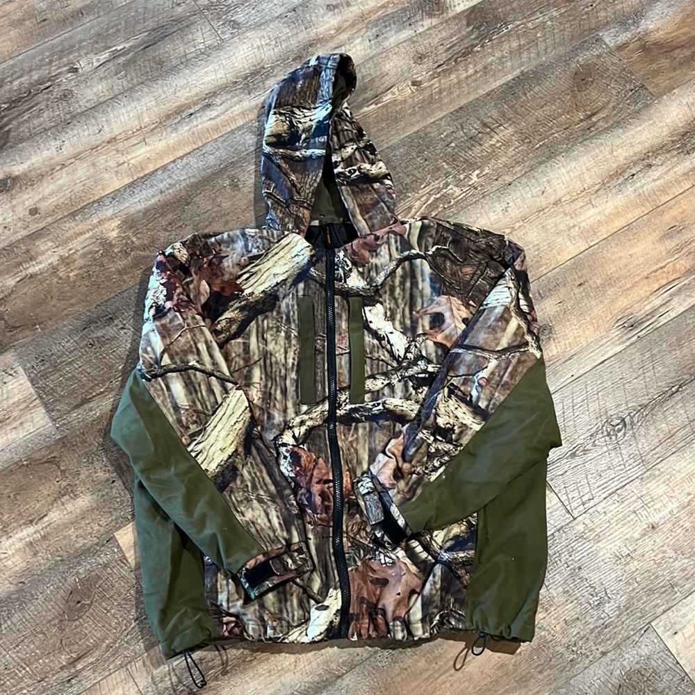 Yukon Gear Mossy Oak Waterproof Jacket